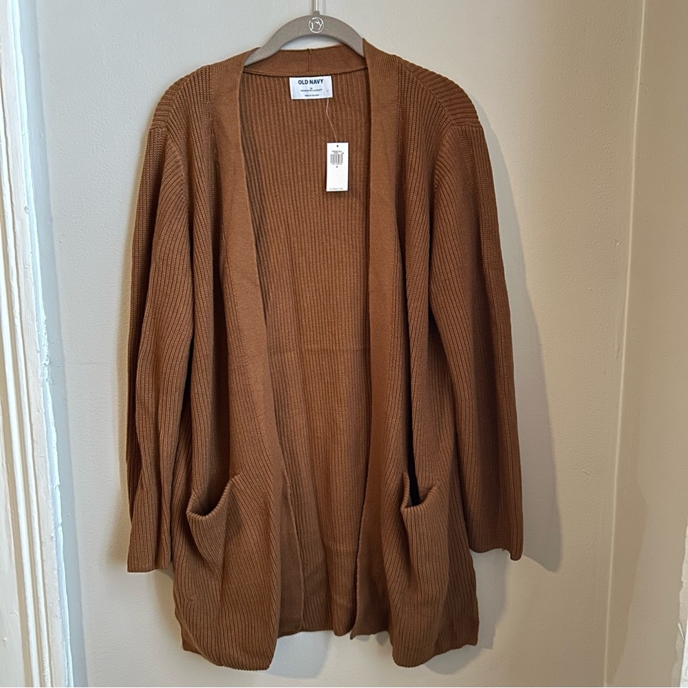 NWT Old Navy Tan/Light Brown Cardigan With Pockets